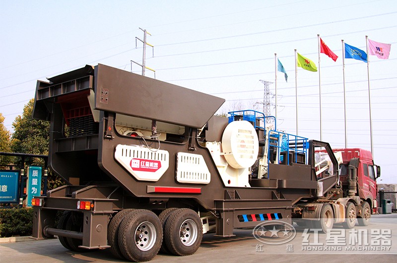 時產200噸小型移動破碎車，配顎破機，發往湖北市場