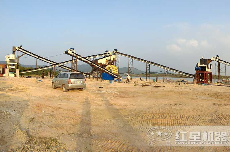 小型制砂機生產現場圖 小型制砂機生產現場圖